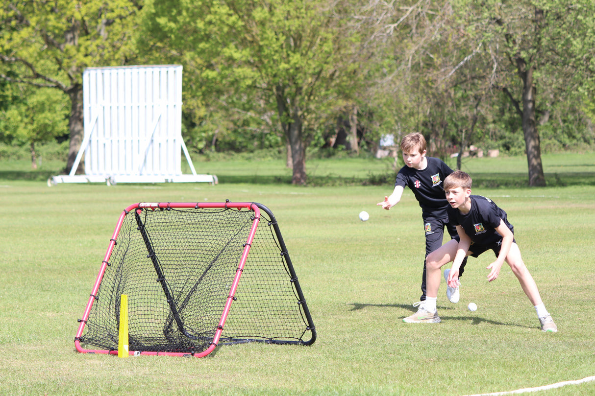 R66T Academy Cricket Catchit Goal